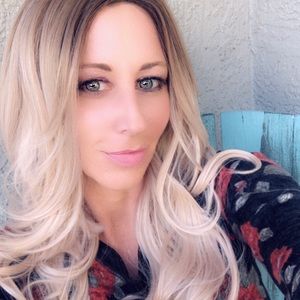 Meet your Posher, Anna